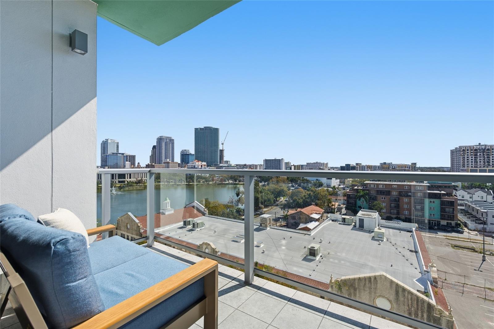 Image 35 of 58 For 777 3rd Avenue N 906