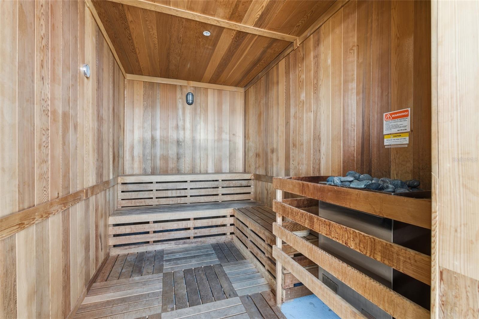 Image 40 of 58 For 777 3rd Avenue N 906