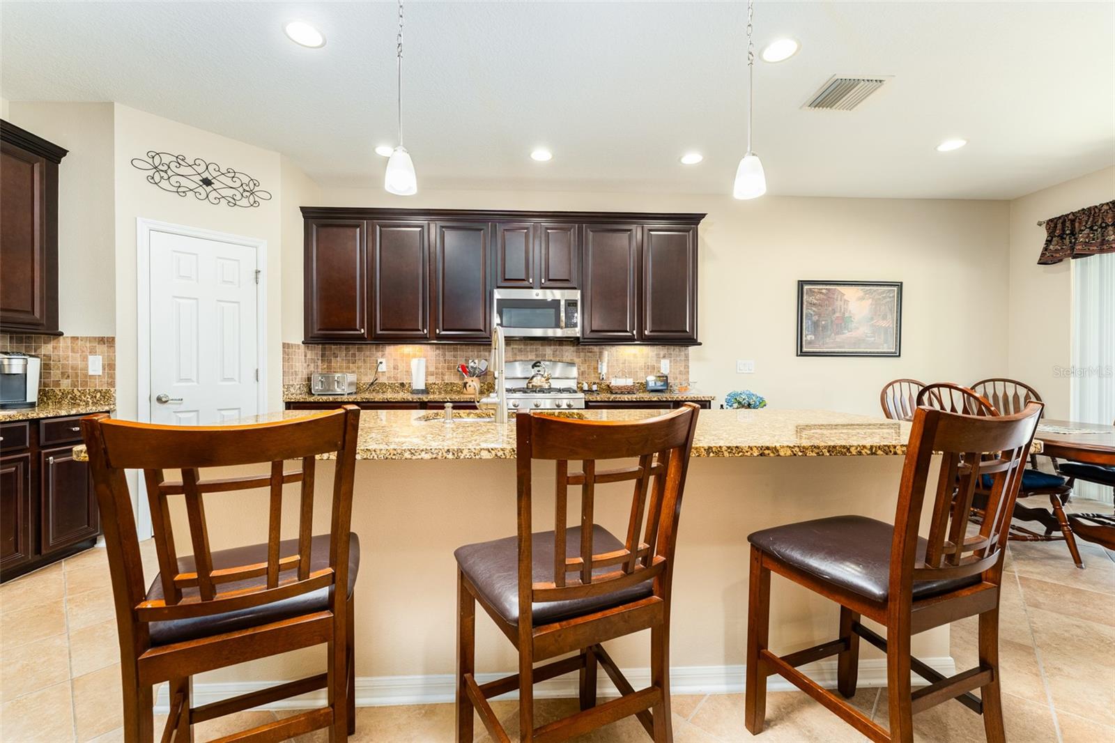 Listing photo id 10 for 11218 Coventry Grove Circle