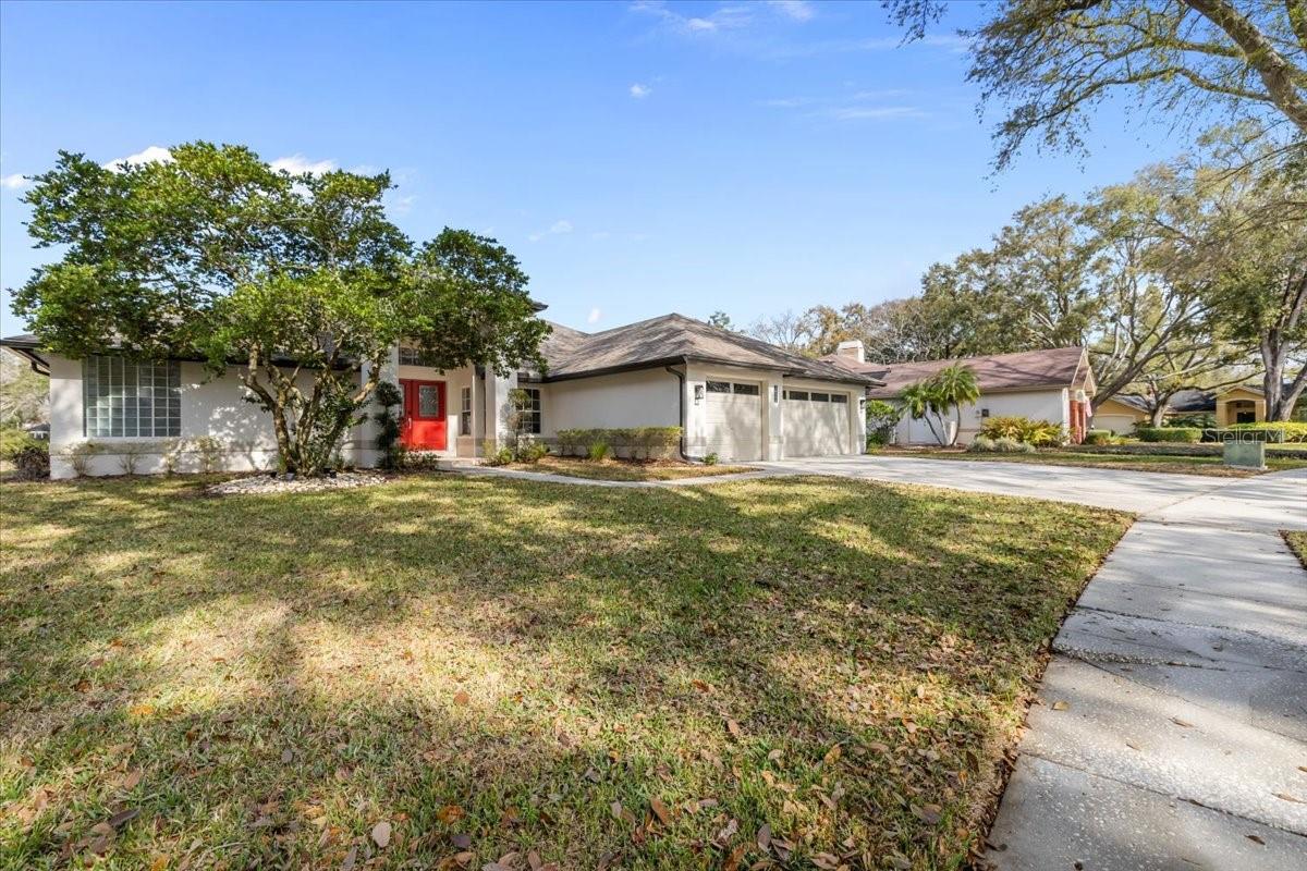 Listing photo id 10 for 16506 Longleat Drive