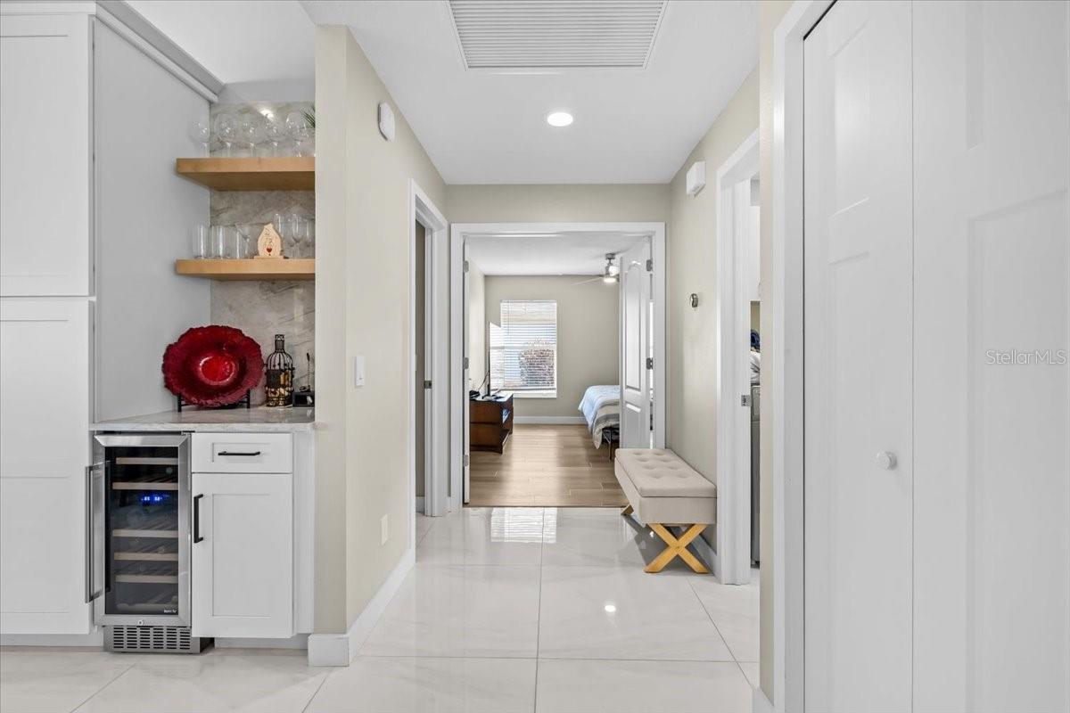 Listing photo id 35 for 16506 Longleat Drive