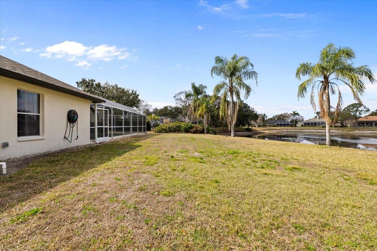 Listing photo id 43 for 16506 Longleat Drive