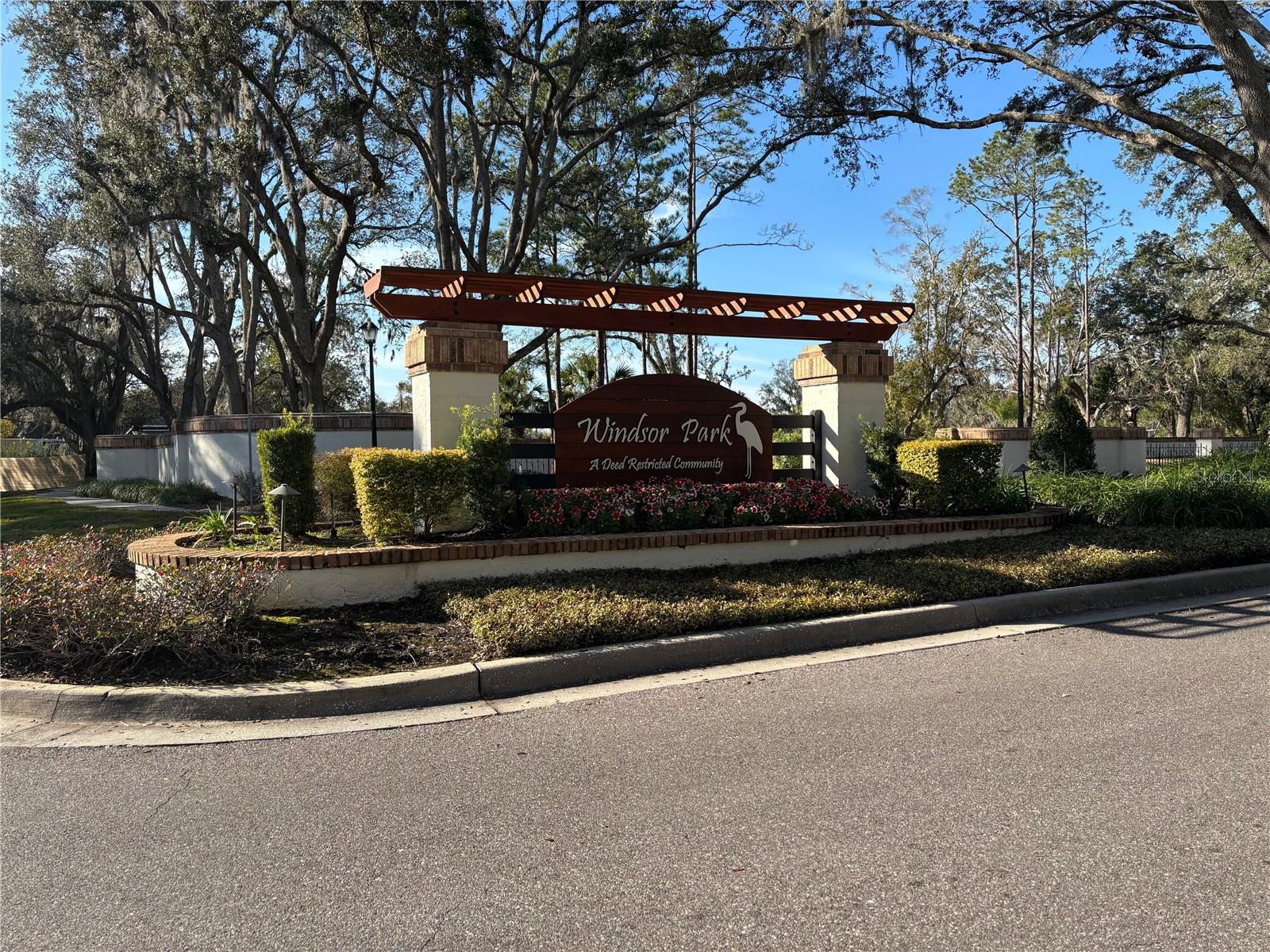 Listing photo id 47 for 16506 Longleat Drive