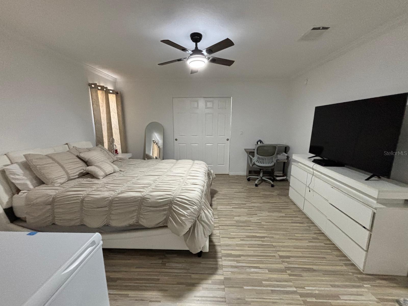 Image 11 of 44 For 6001 Five Acre Road