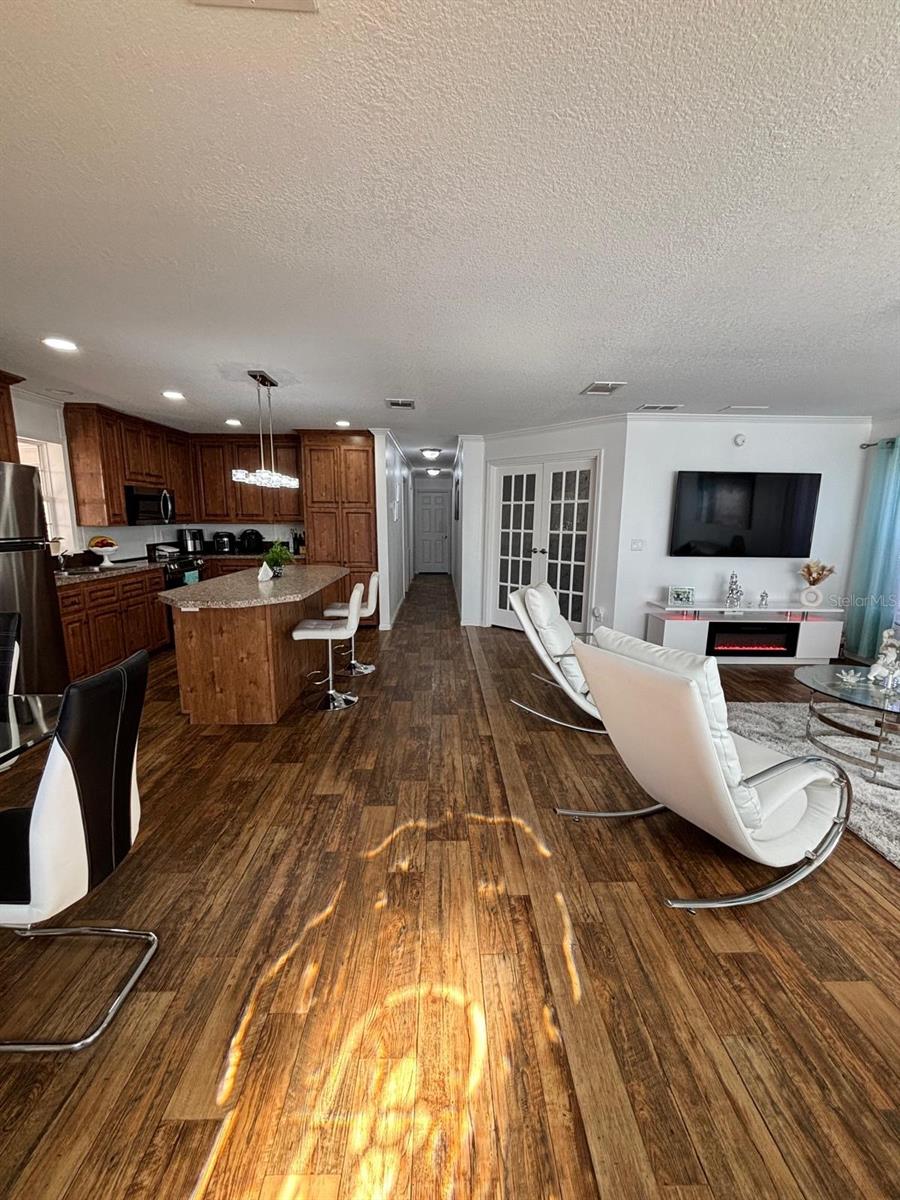 Image 24 of 44 For 6001 Five Acre Road