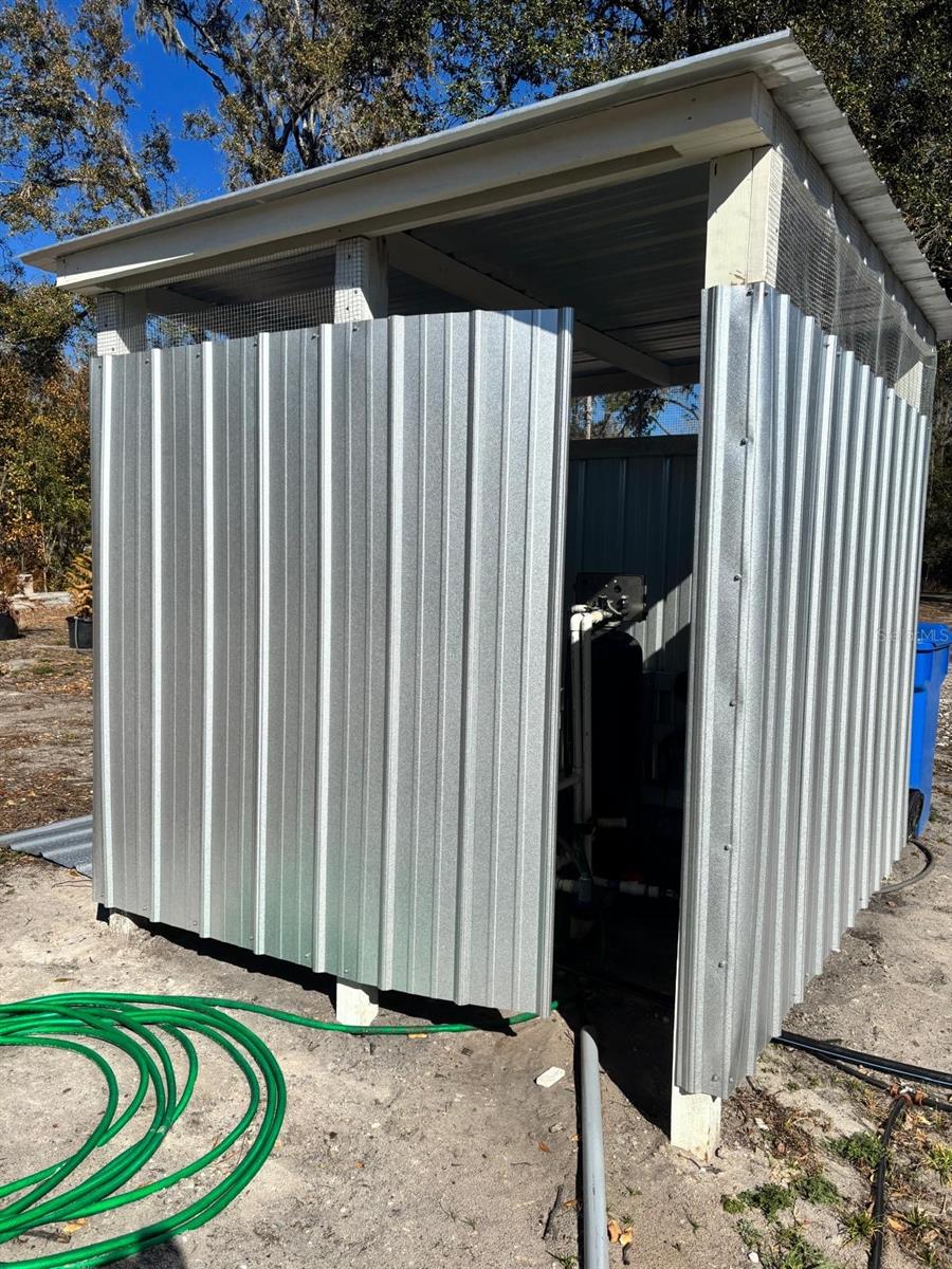 Image 28 of 44 For 6001 Five Acre Road