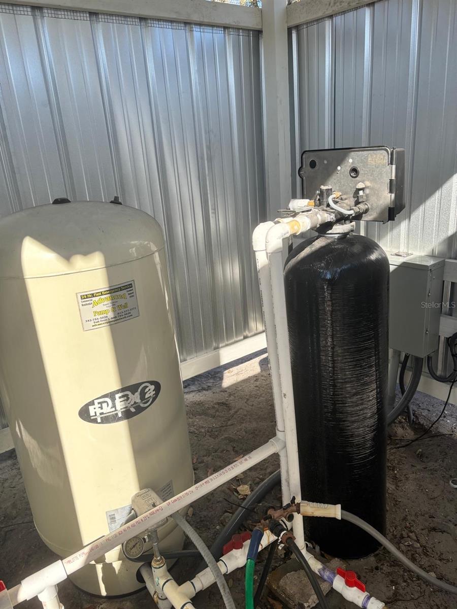 Image 39 of 44 For 6001 Five Acre Road