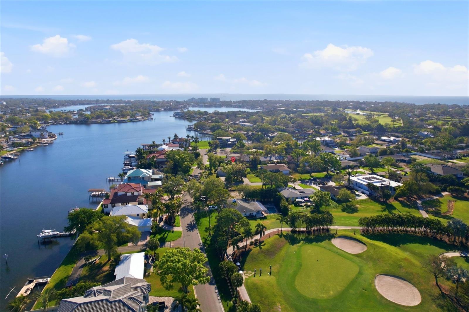 Listing photo id 1 for 3391 Walnut Street Ne