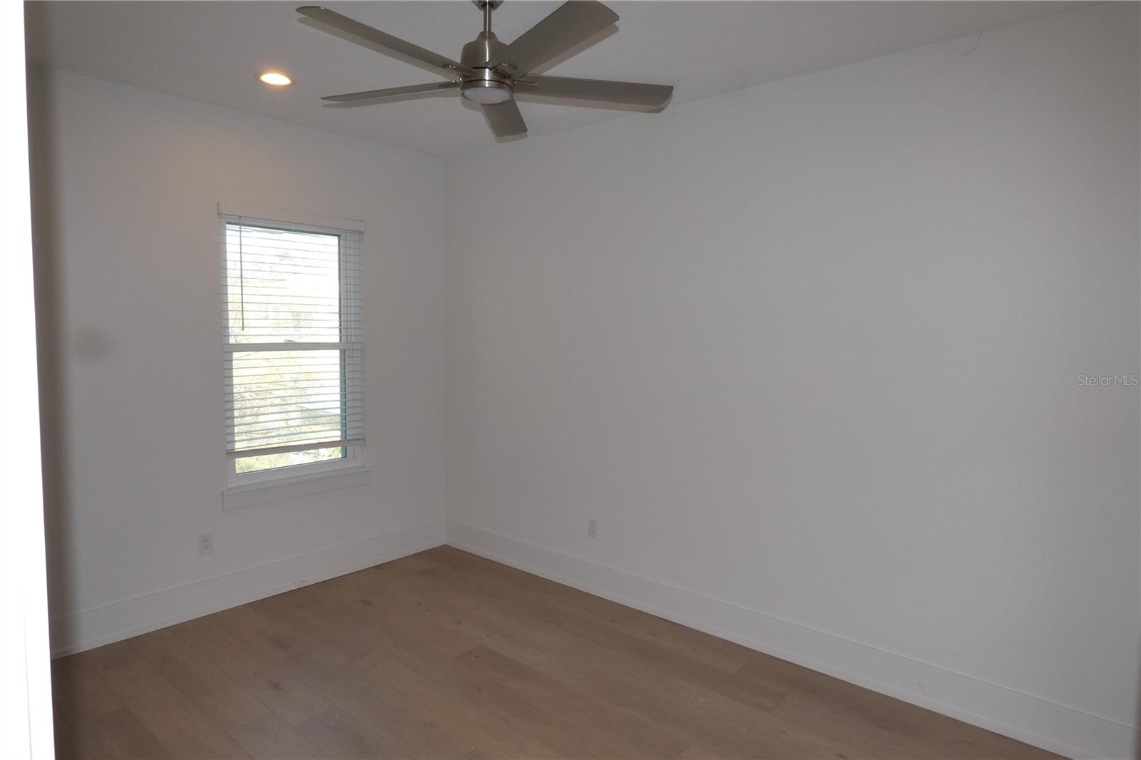 Image 11 of 16 For 2717 14th Street N 1-2