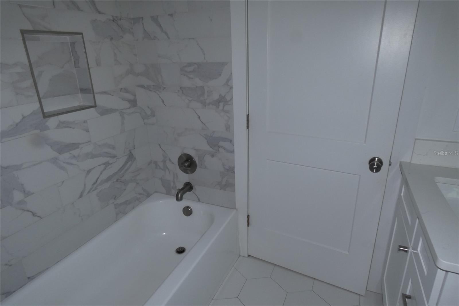 Image 9 of 16 For 2717 14th Street N 1-2