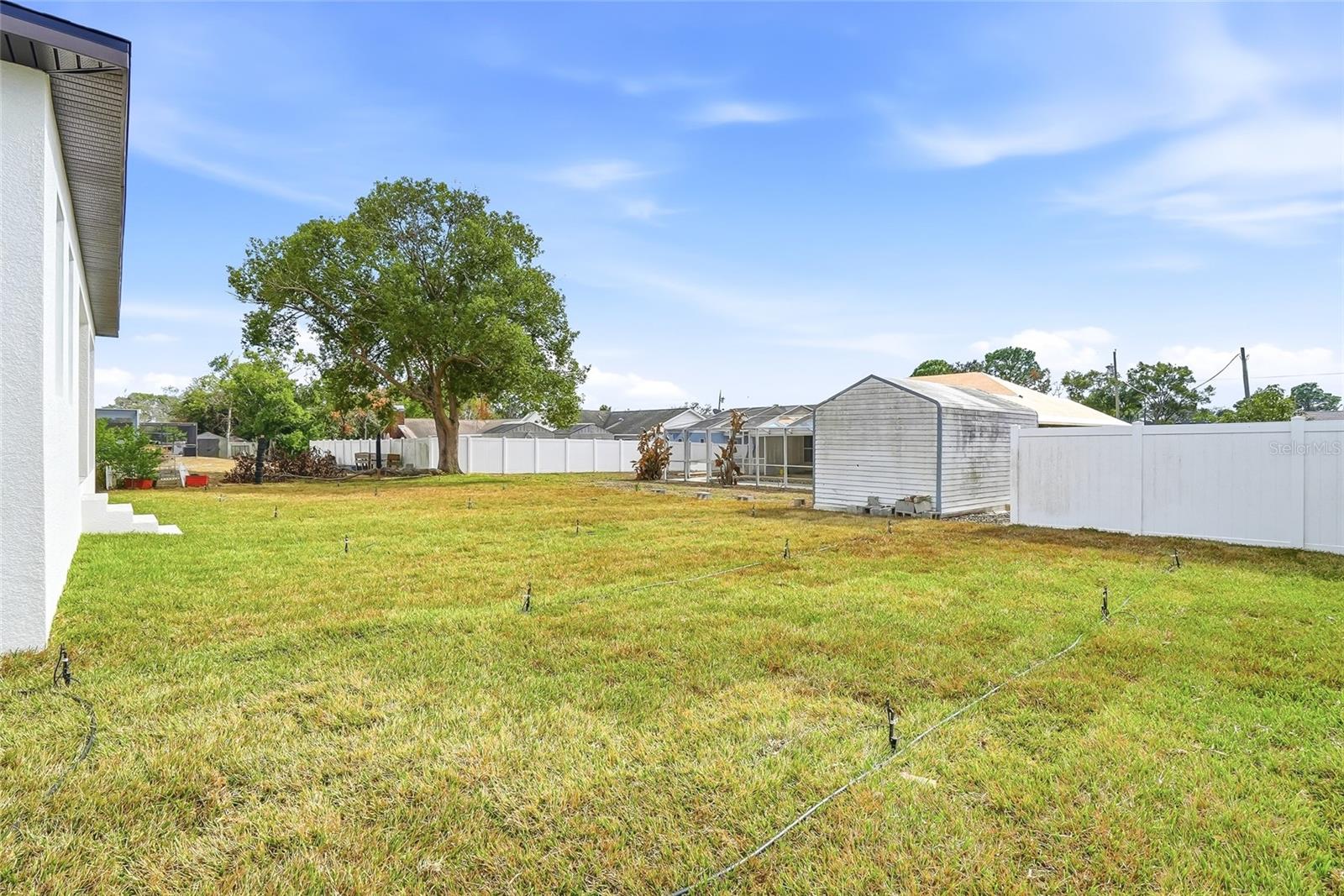Listing photo id 33 for 11256 Salters Street