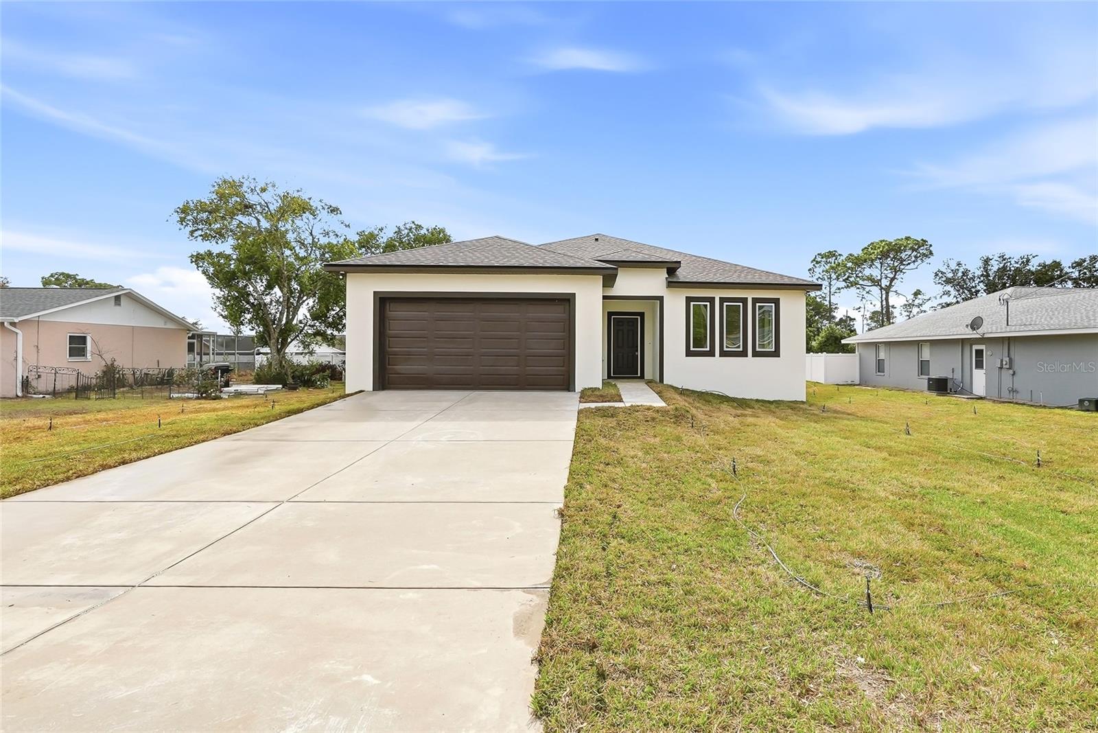 Listing photo id 37 for 11256 Salters Street