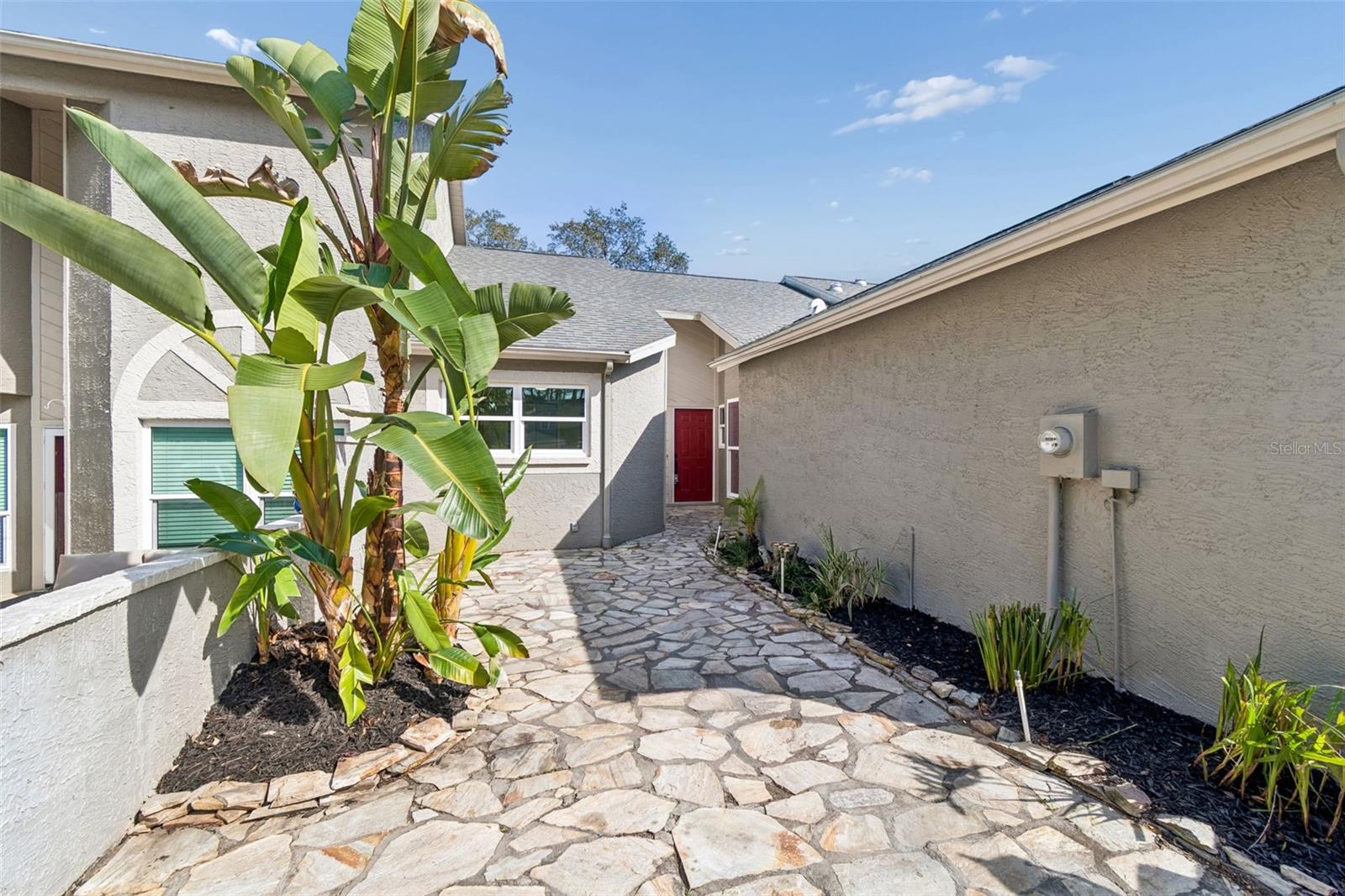 Image 6 of 64 For 115 Steeplechase Lane