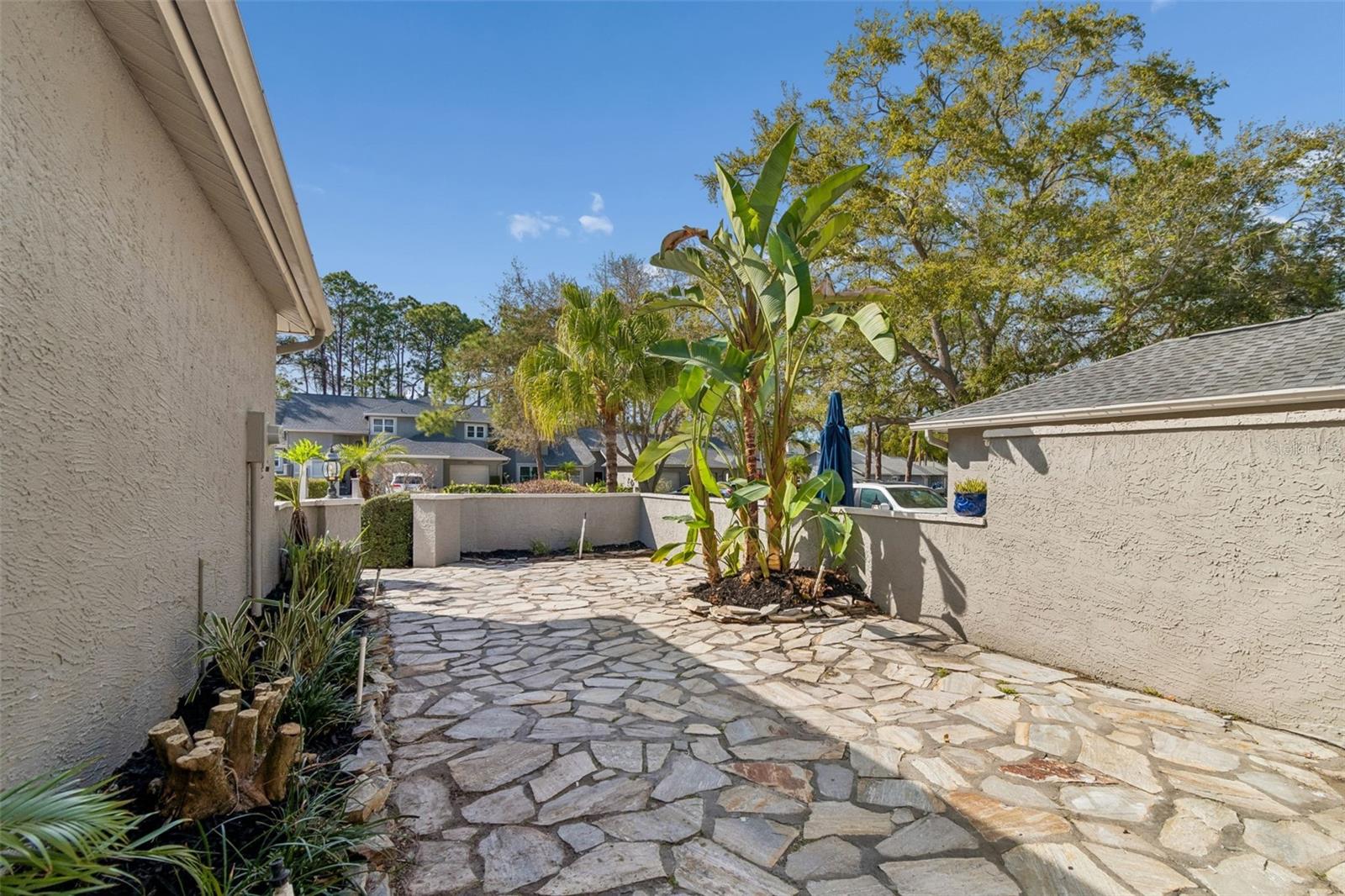 Image 7 of 64 For 115 Steeplechase Lane