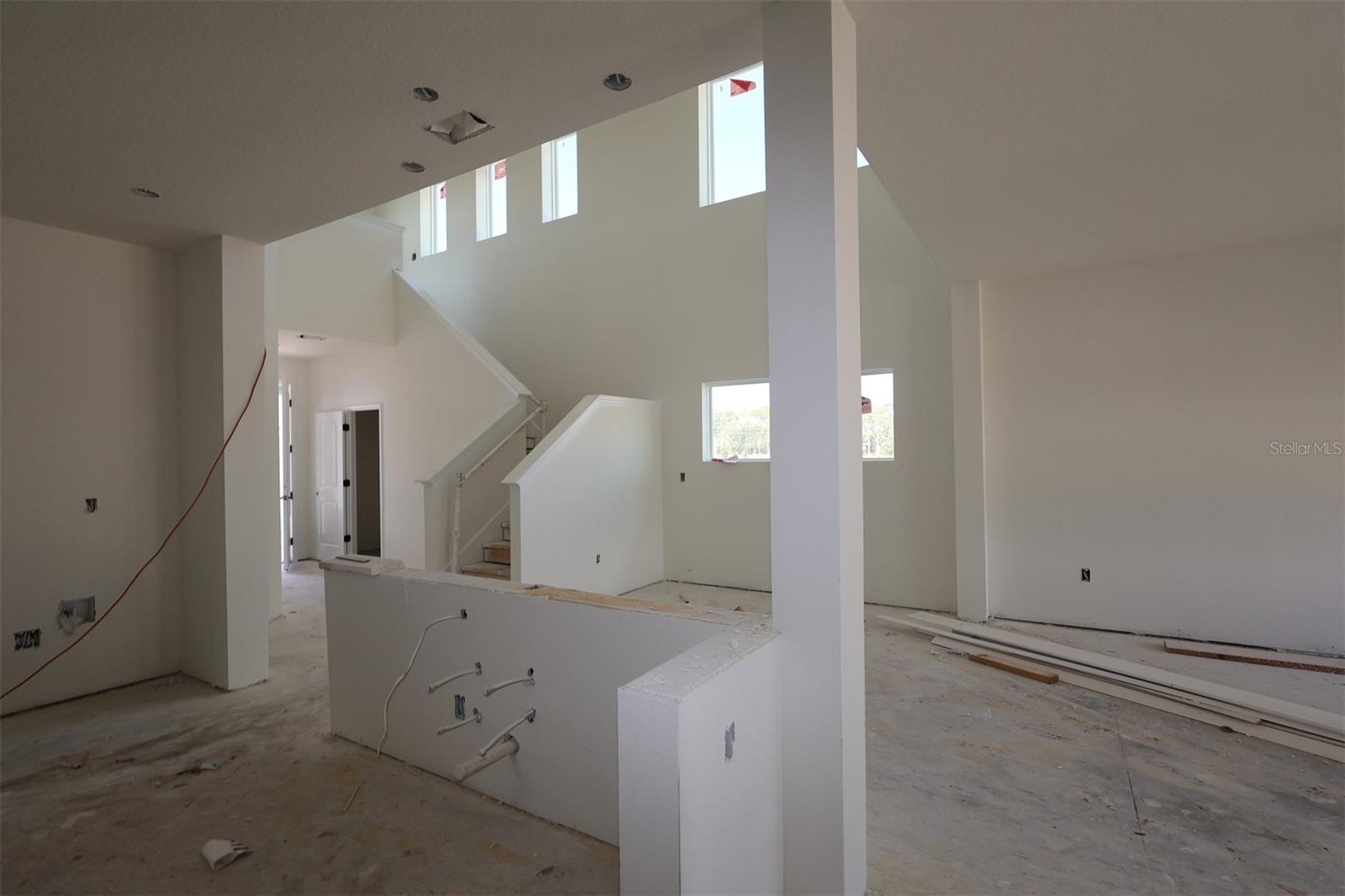 Image 7 of 13 For 15227 Eastlyn Drive