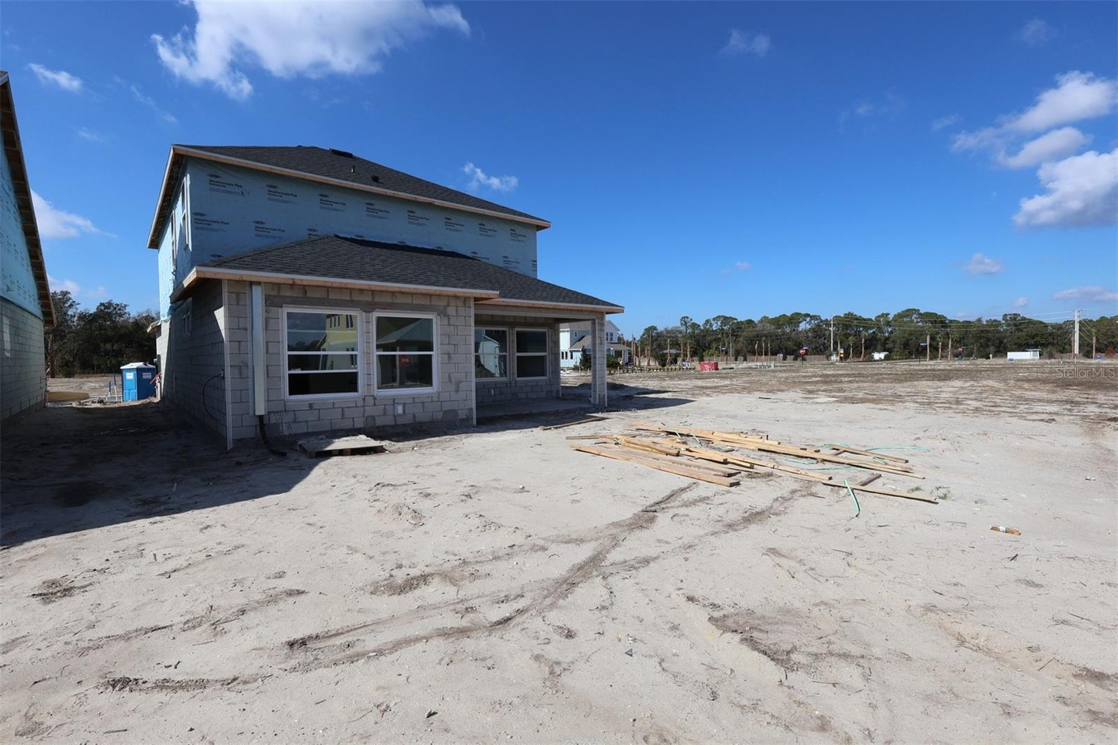 Image 8 of 13 For 15227 Eastlyn Drive