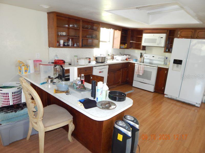 Image 8 of 18 For 300 Yumas Drive