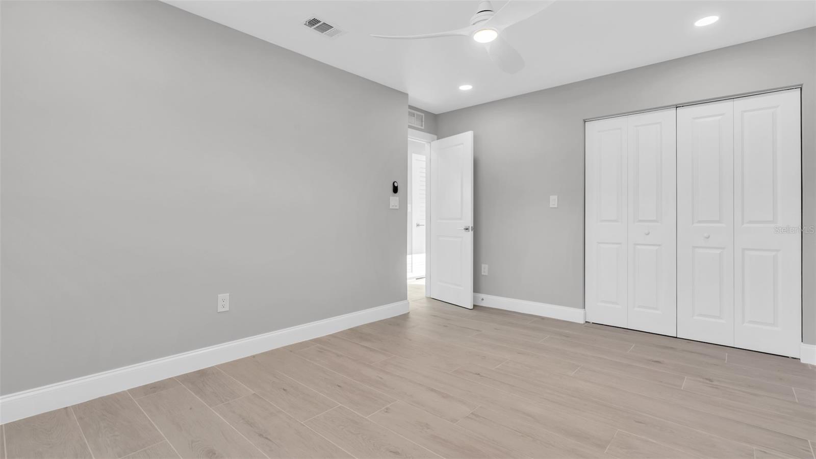 Image 19 of 49 For 4107 Miller Drive