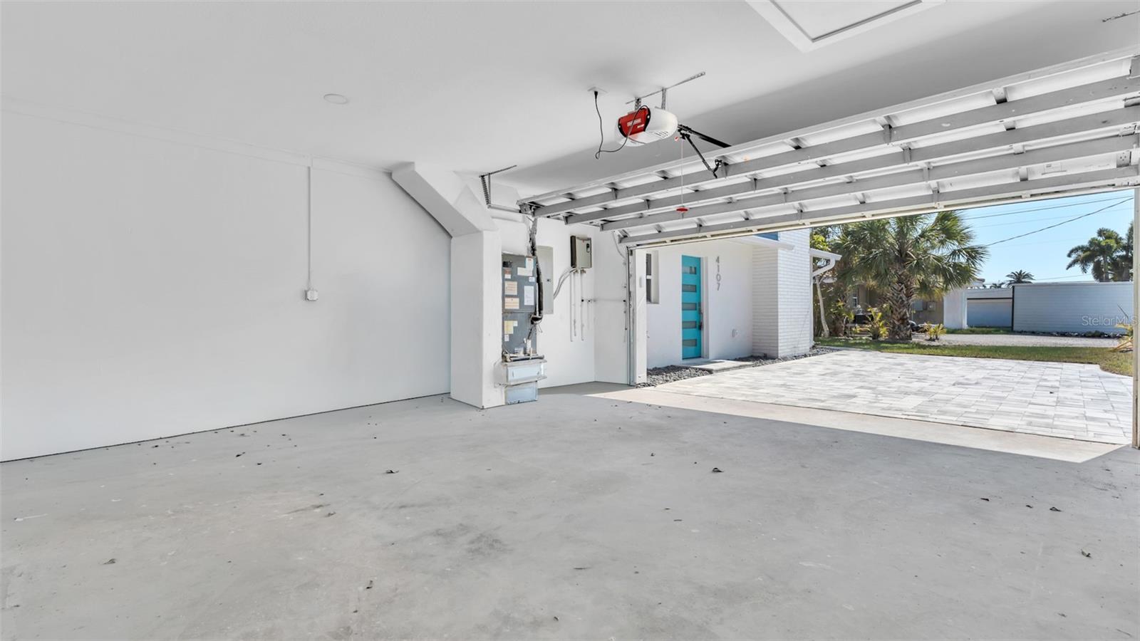 Image 27 of 49 For 4107 Miller Drive