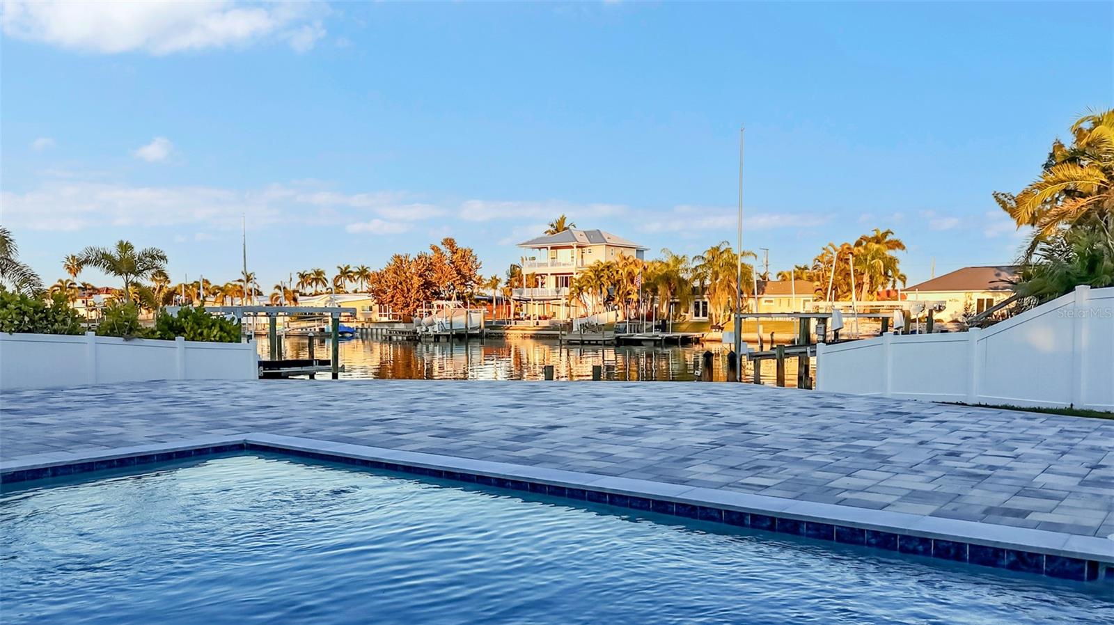 Image 37 of 49 For 4107 Miller Drive