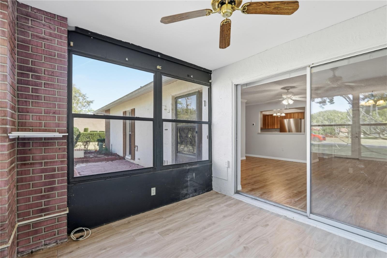 Listing photo id 16 for 8131 Braddock Circle 1