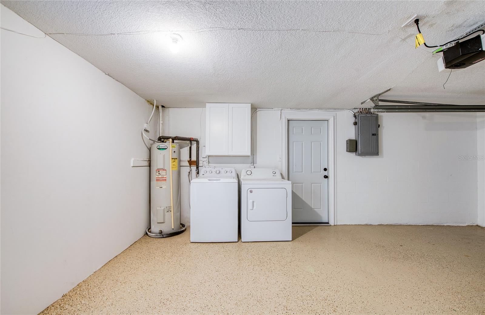 Image 45 of 47 For 9825 Aetna Lane