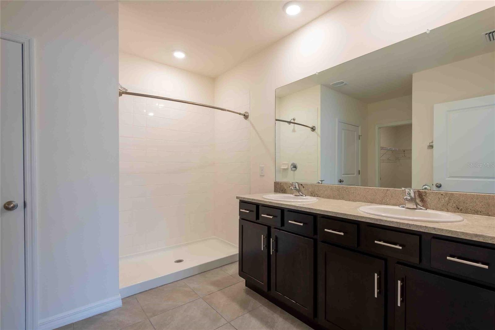 Image 29 of 54 For 2759 Lotus Flower Trail