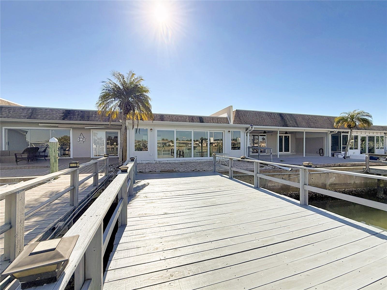 Image 14 of 34 For 431 Boca Ciega Point Boulevard N