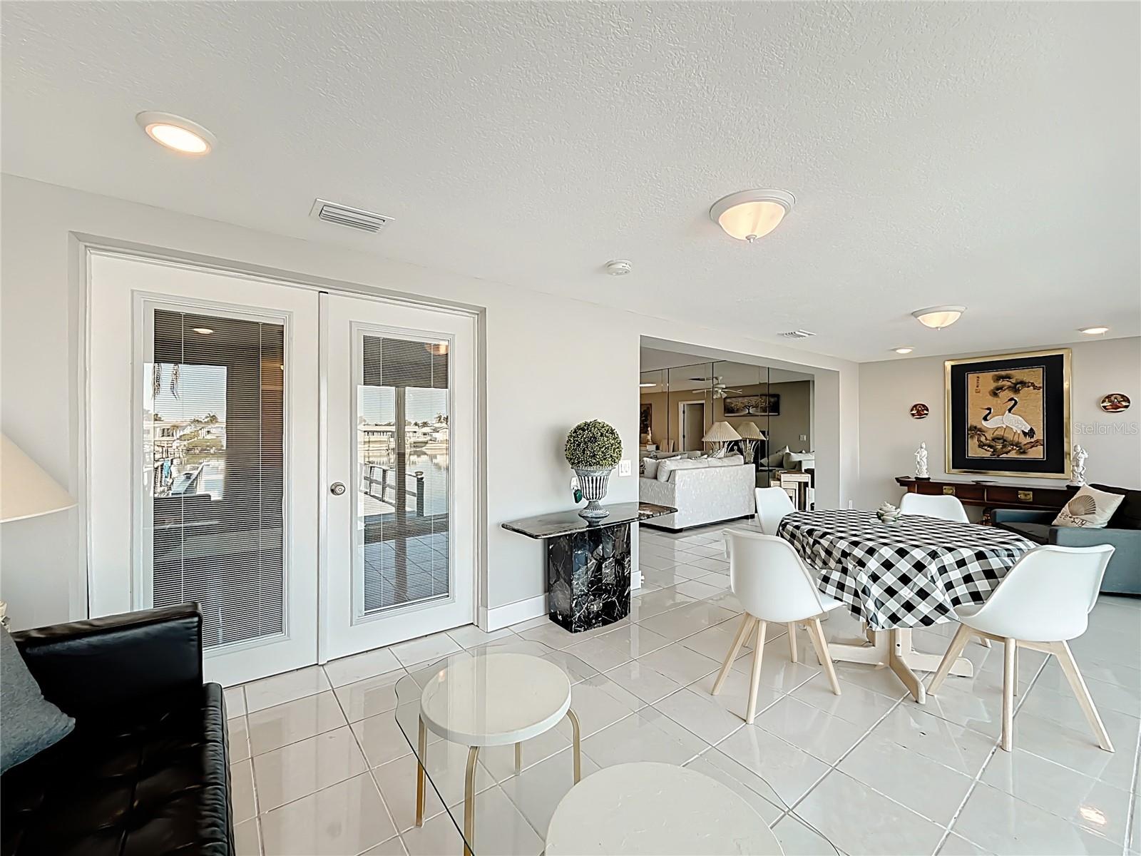 Image 15 of 34 For 431 Boca Ciega Point Boulevard N