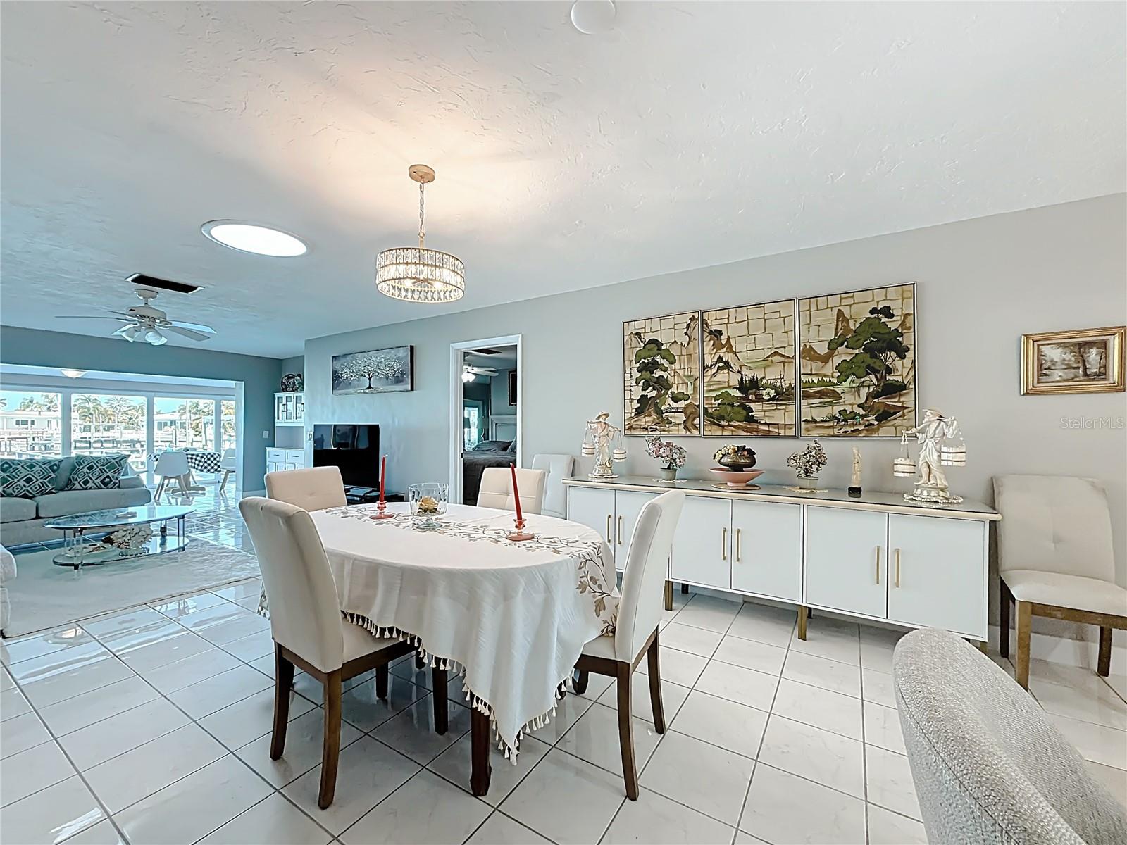 Image 17 of 34 For 431 Boca Ciega Point Boulevard N