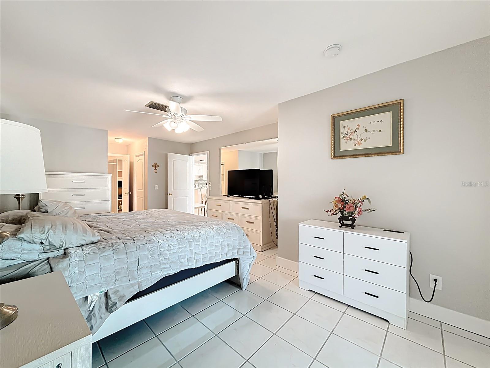 Image 19 of 34 For 431 Boca Ciega Point Boulevard N