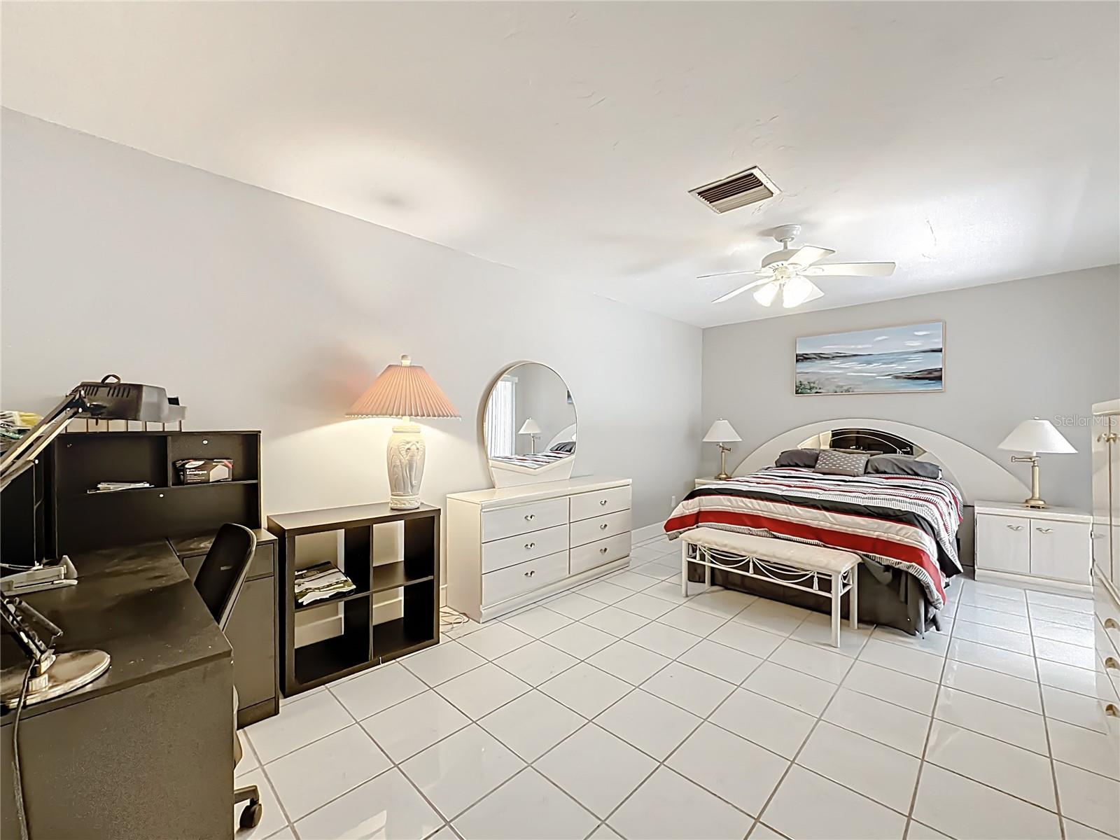 Image 22 of 34 For 431 Boca Ciega Point Boulevard N