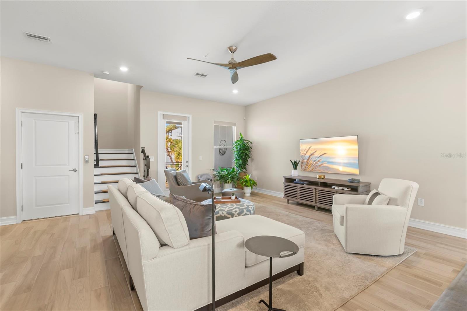 Image 15 of 64 For 5351 Bridge Street 19