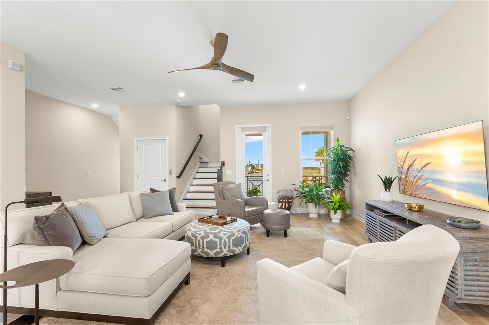 Image 16 of 64 For 5351 Bridge Street 19