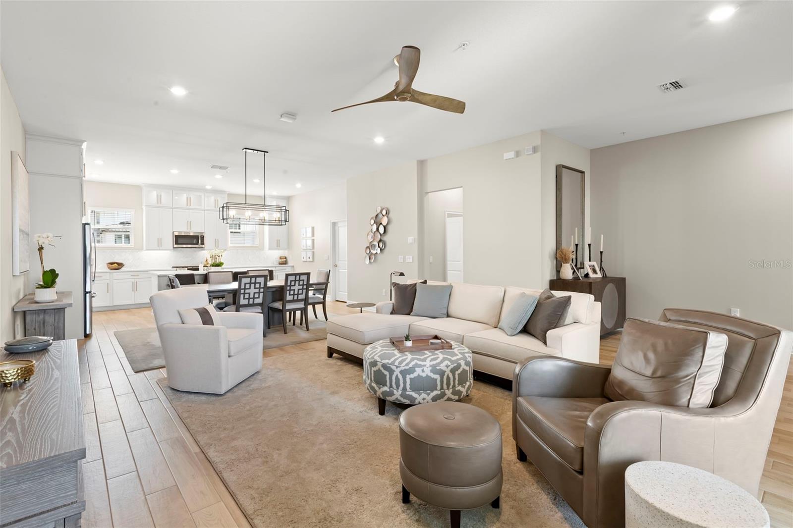 Image 21 of 64 For 5351 Bridge Street 19