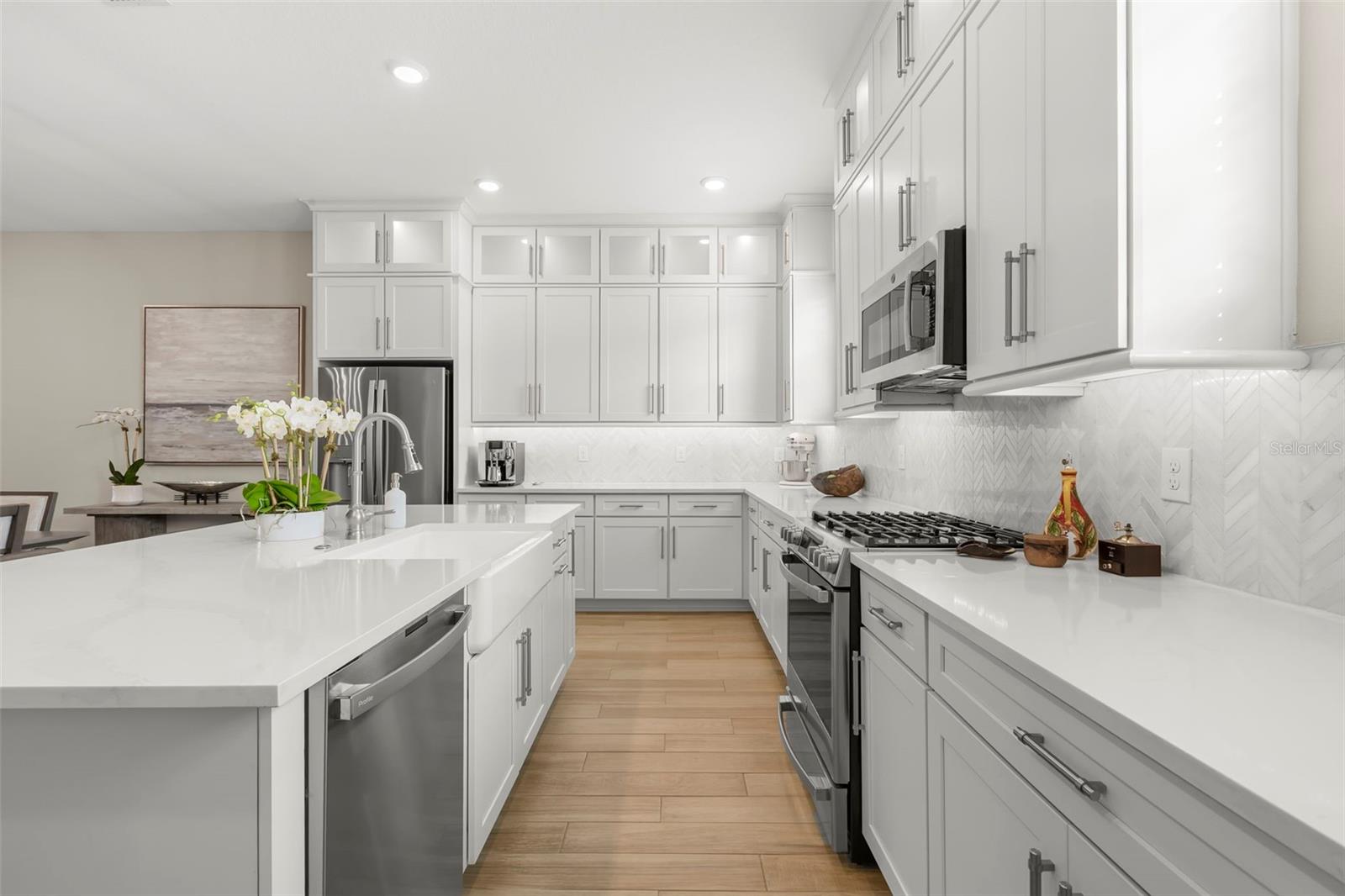 Image 26 of 64 For 5351 Bridge Street 19