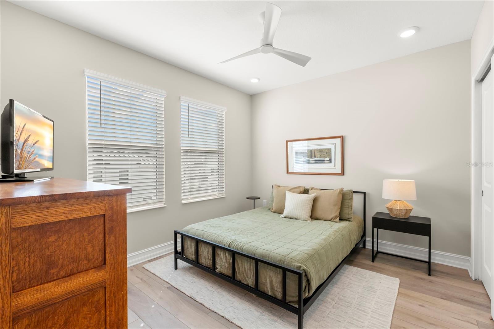 Image 41 of 64 For 5351 Bridge Street 19