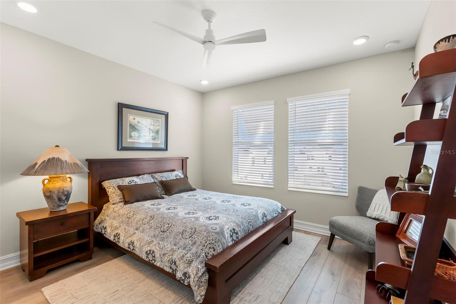 Image 44 of 64 For 5351 Bridge Street 19