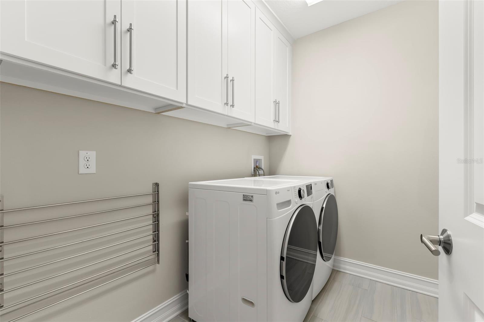 Image 45 of 64 For 5351 Bridge Street 19