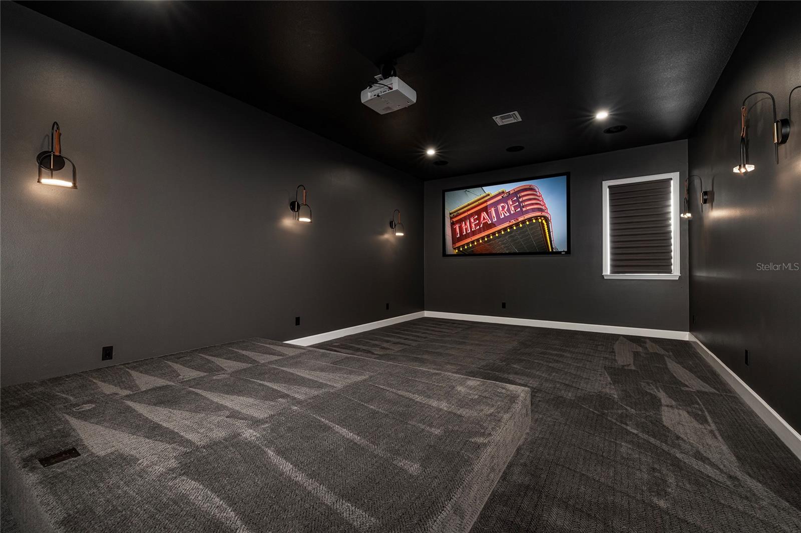 Listing photo id 24 for 17253 Breeders Cup Drive