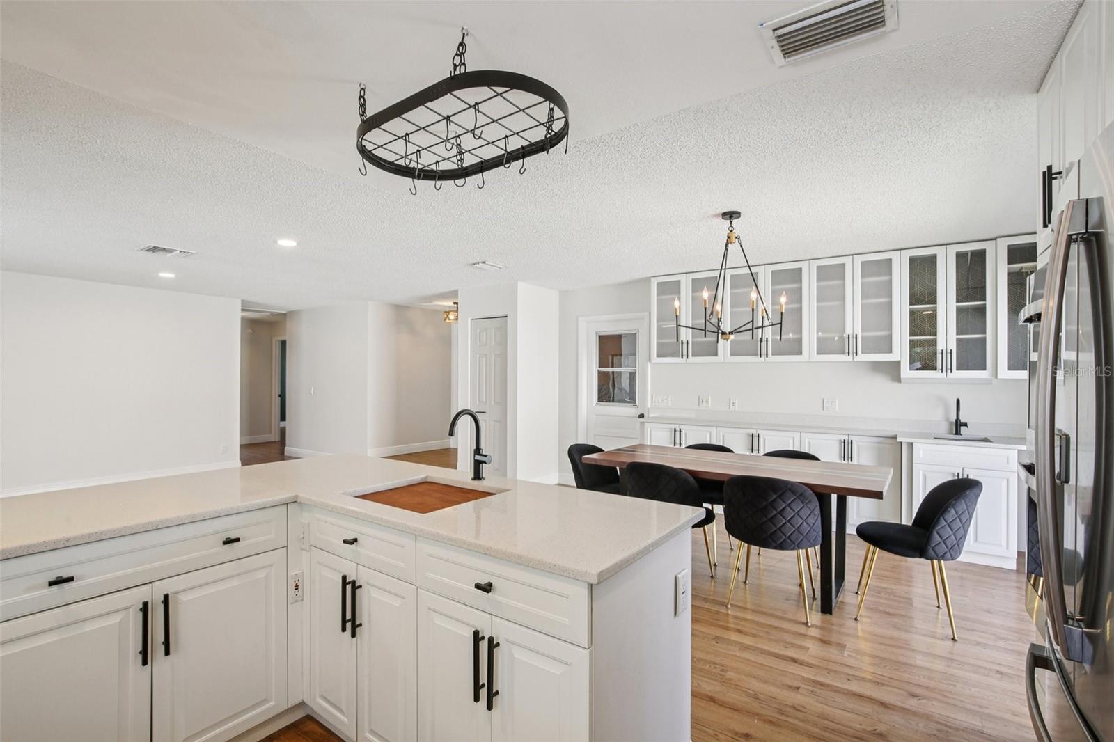 Image 12 of 35 For 1419 Windmill Pointe Road