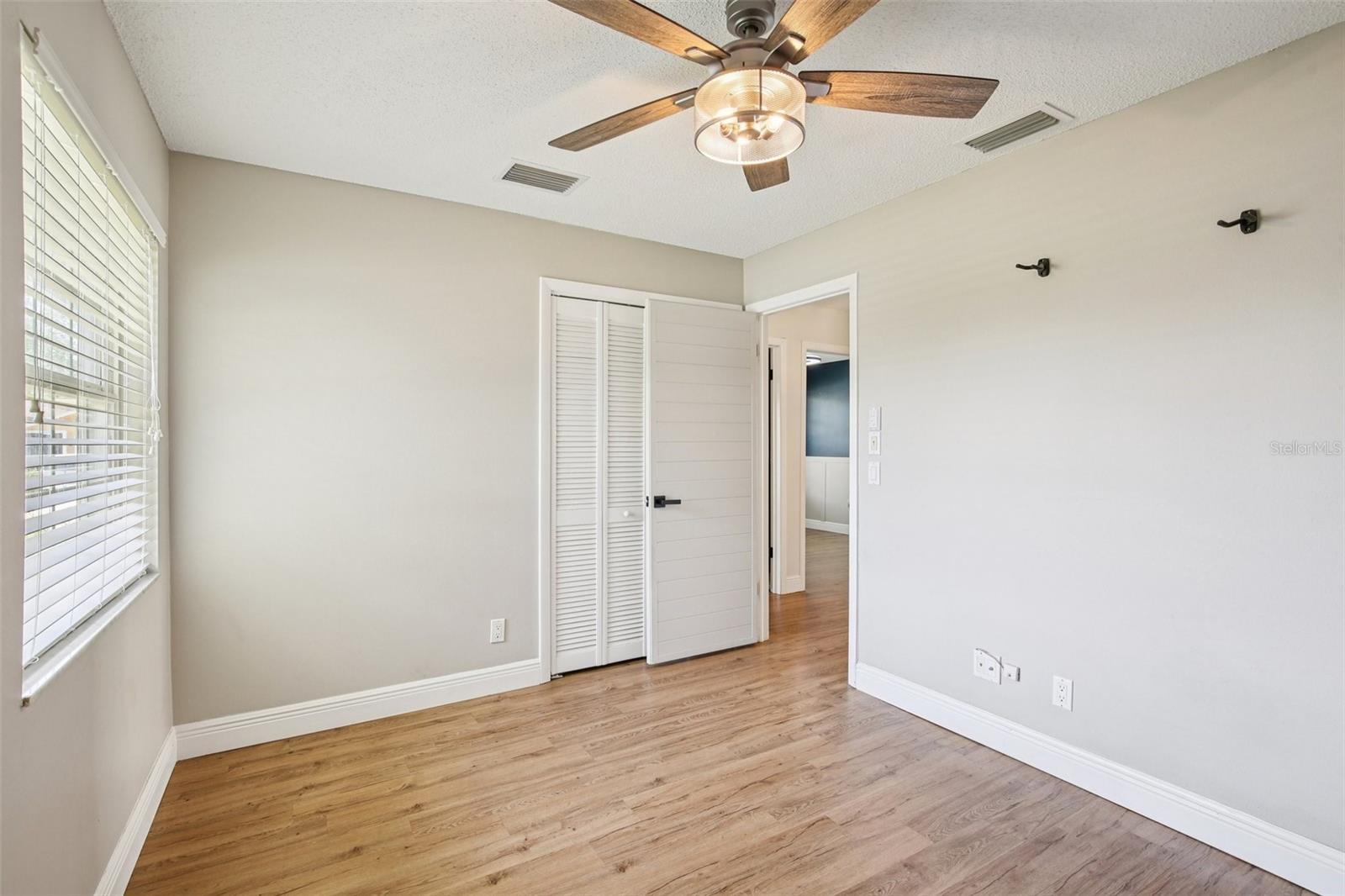 Image 23 of 35 For 1419 Windmill Pointe Road