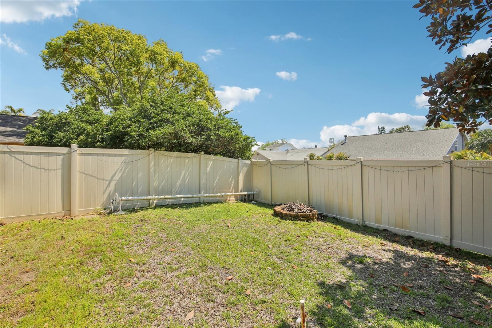 Image 31 of 35 For 1419 Windmill Pointe Road