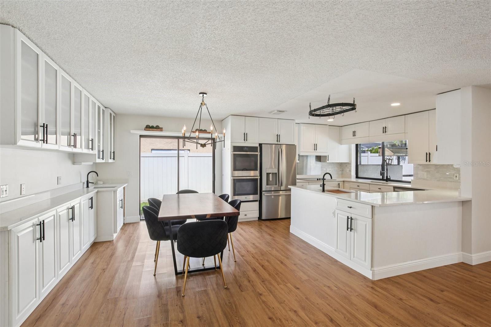 Image 6 of 35 For 1419 Windmill Pointe Road