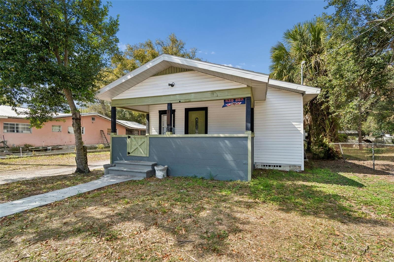 Listing photo id 0 for 3716 35th Street