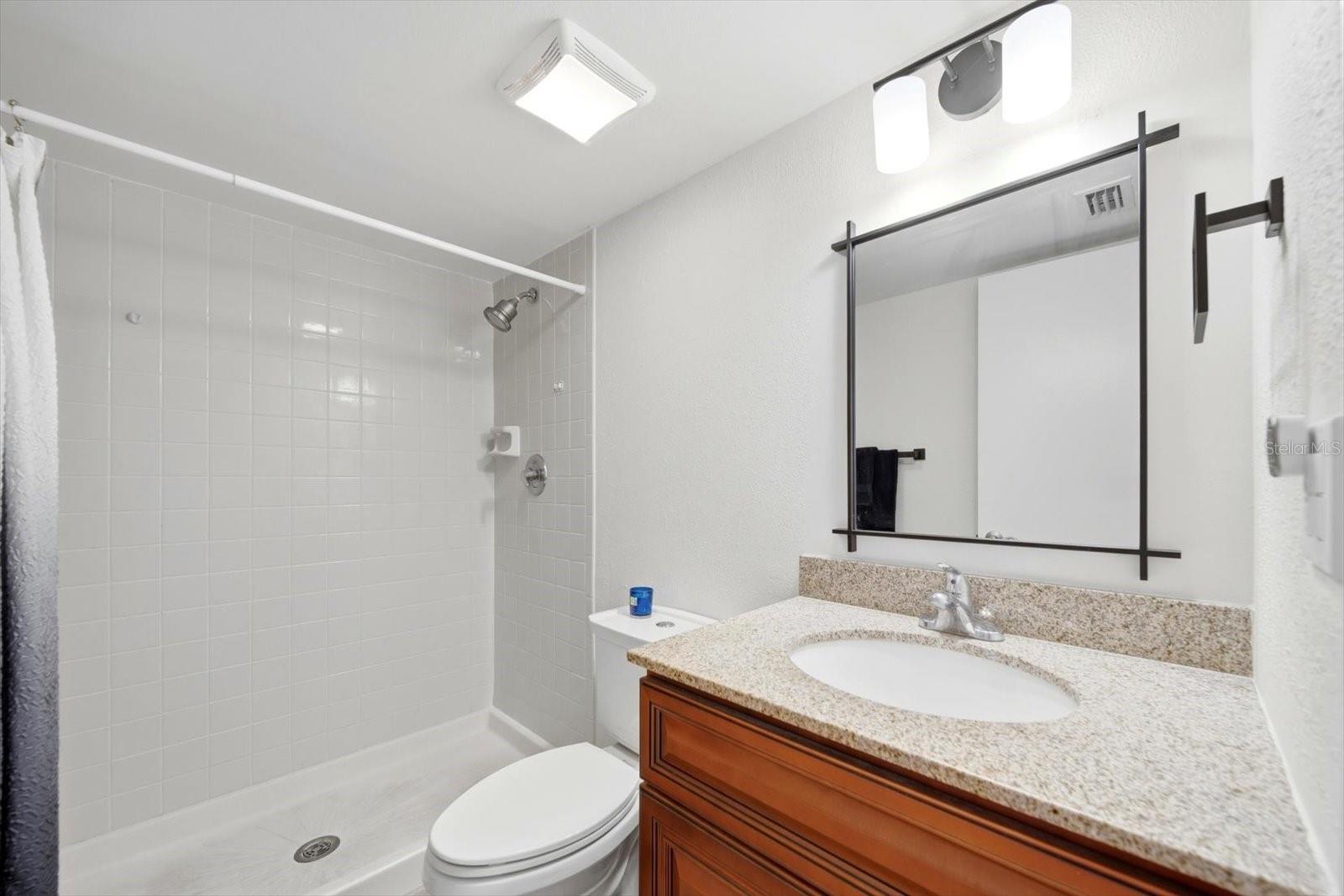 Image 25 of 43 For 3301 Crystal Court E Unit M