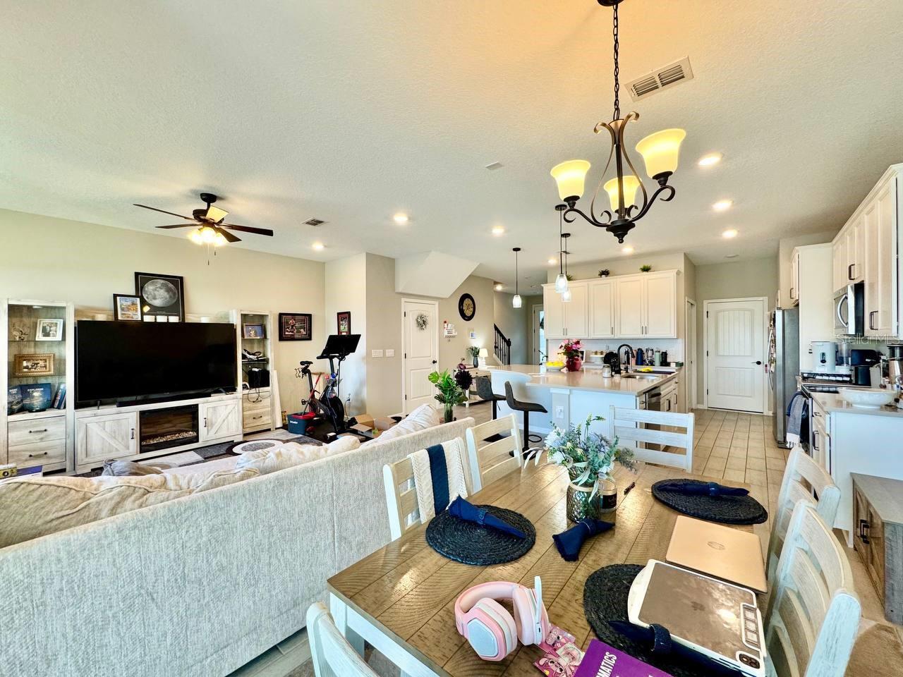 Image 15 of 35 For 11281 Beach Walk Way Ne