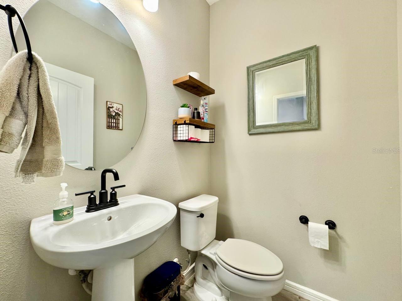 Image 16 of 35 For 11281 Beach Walk Way Ne