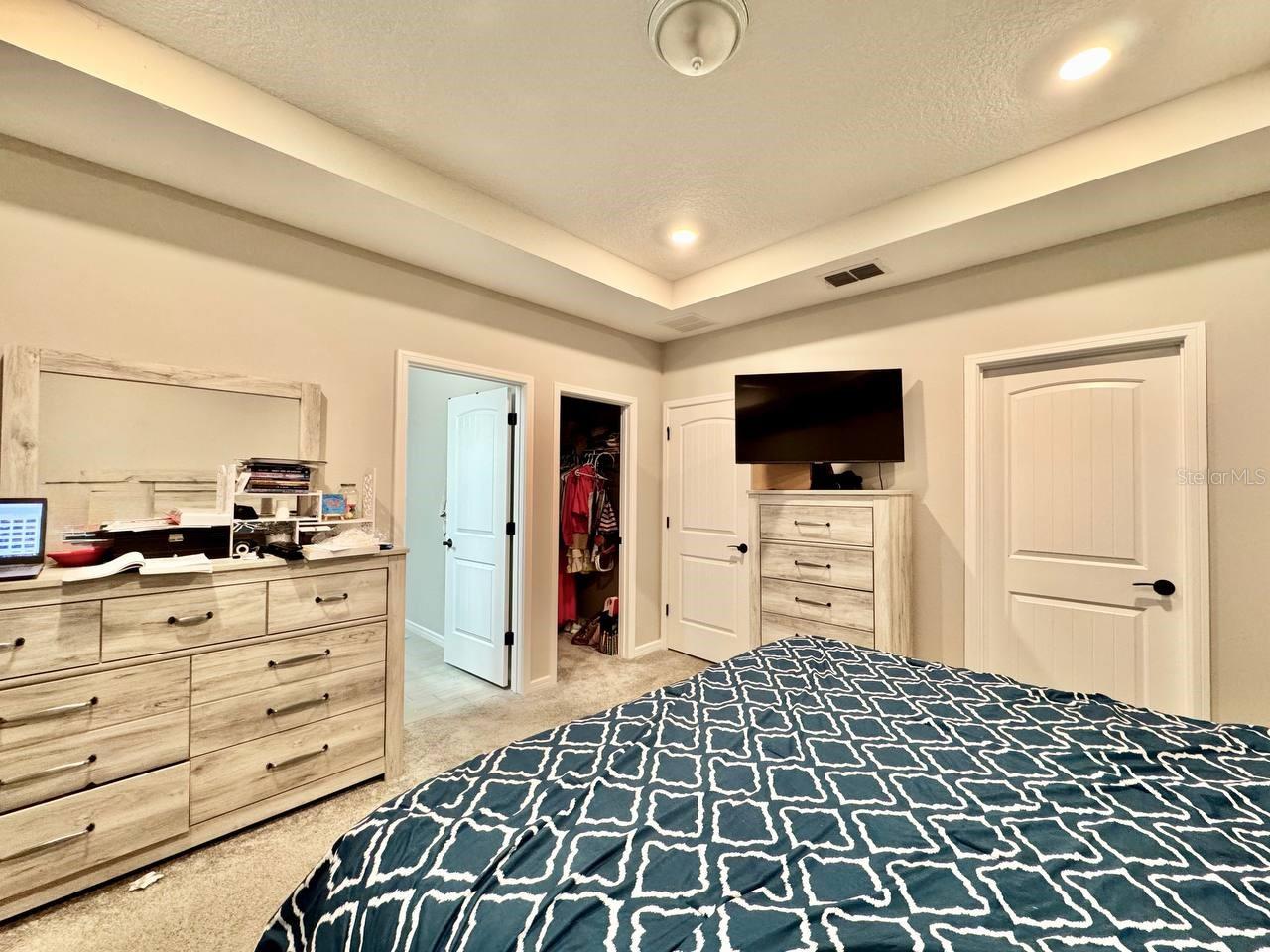 Image 18 of 35 For 11281 Beach Walk Way Ne