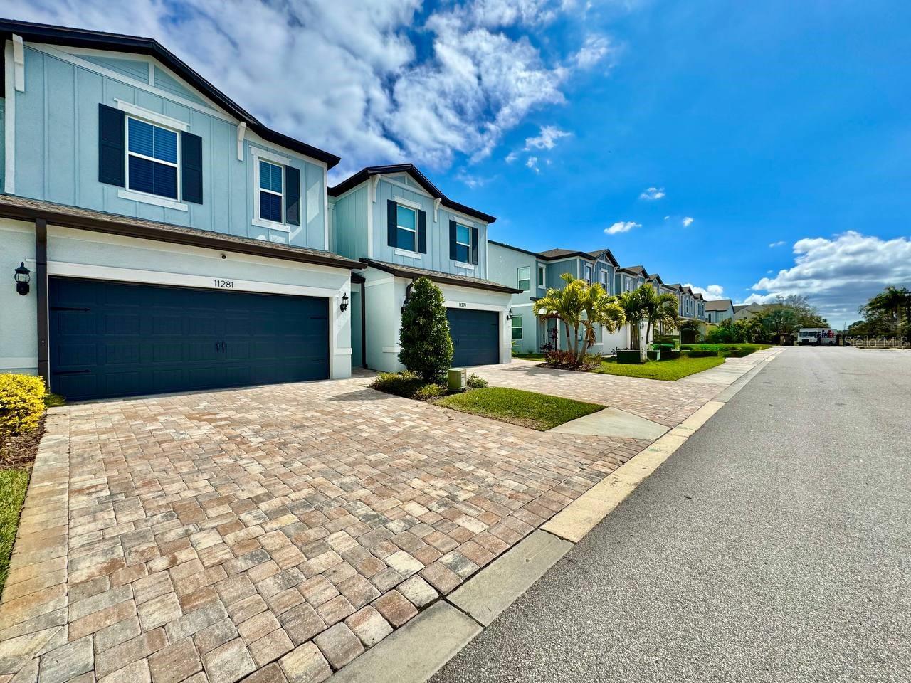 Image 2 of 35 For 11281 Beach Walk Way Ne